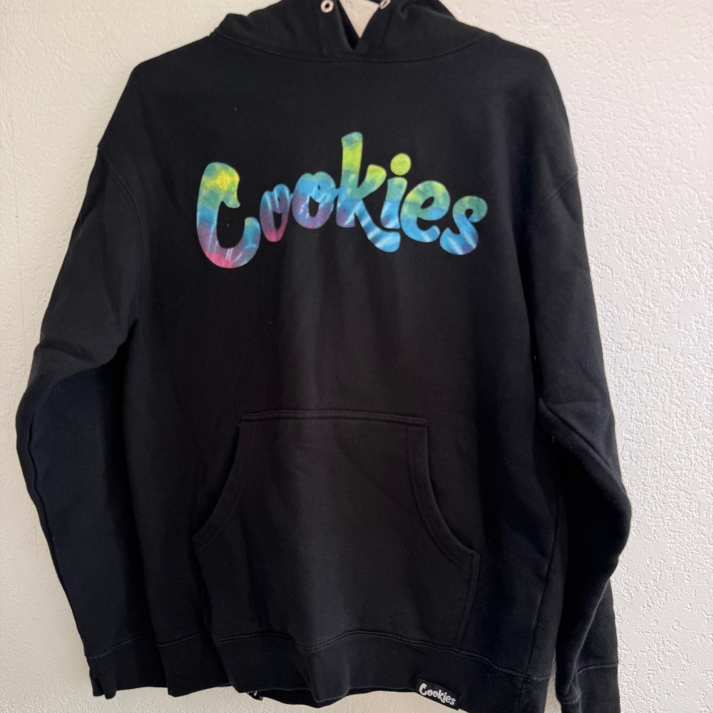 Cookies Rainbow Sweatshirt Size Medium